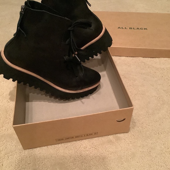 ALL BLACK TREAD CAMPING BOOTIE 2 BLACK 39 - Picture 1 of 4